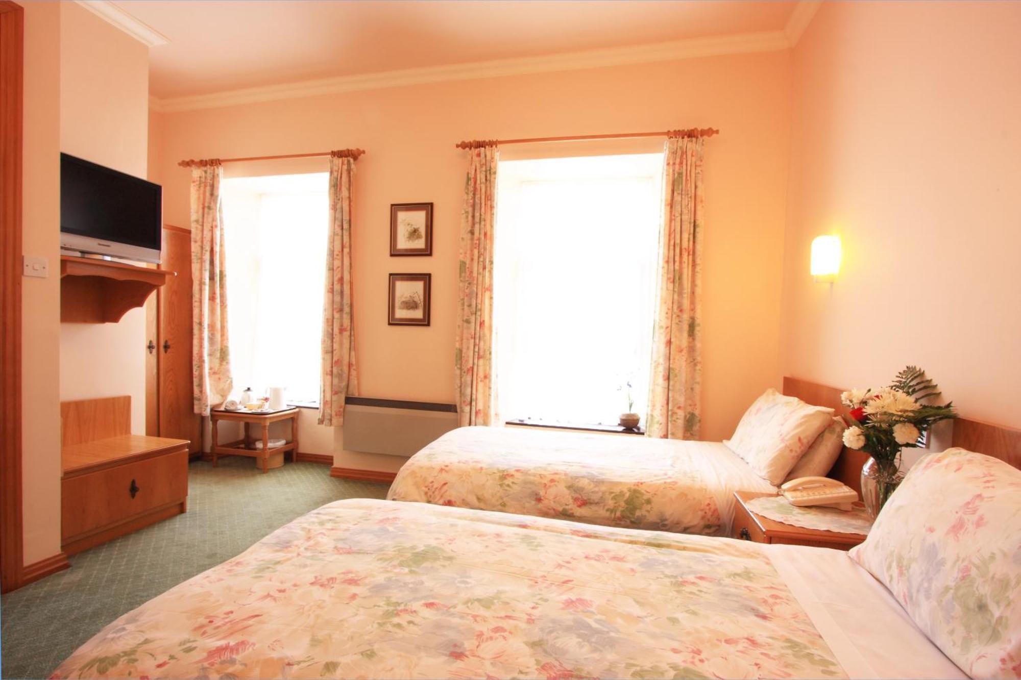 Rathbaun Hotel Lisdoonvarna Ngoại thất bức ảnh